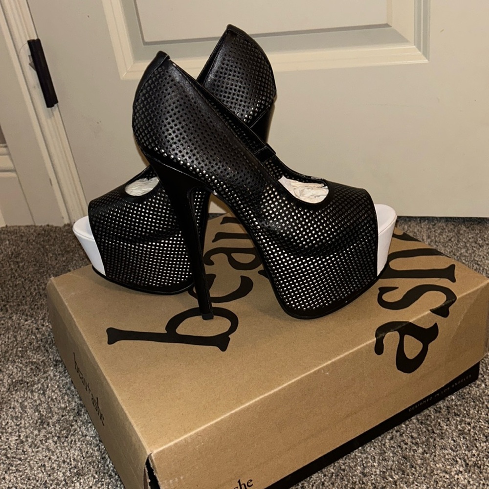 Beau+ Ashe Domani Heels